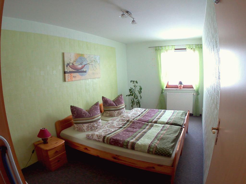 Ferienwohnung Giesa Jena Ngoại thất bức ảnh